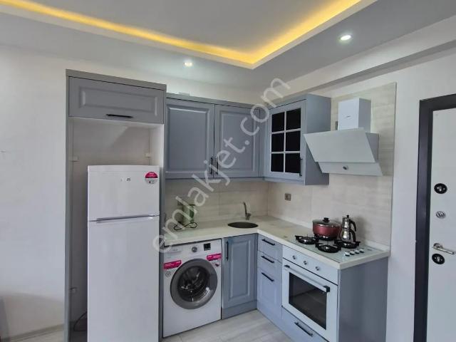 Çarkıpare'de 1+1 Full Eşyalı Geniş Oturum Merkezi Konum Kiralık