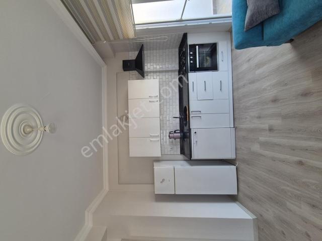 Çarkıpare'de 1+1 Full Eşyalı Çılgın Avm Arkası Balkonlu Kiralık