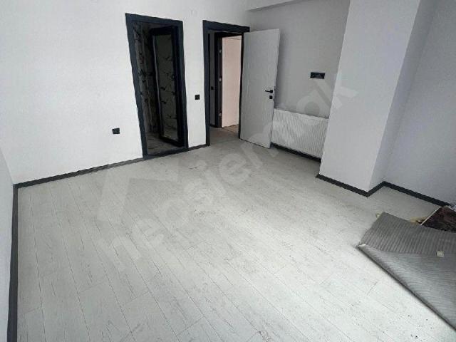 ARKADAŞ EMLAKTAN İPEK TAKSİ MÜJGAN ŞAH CİVARINDA 3+1 SATILIK SIFIR DAİRE