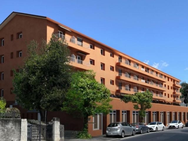 Arkade von 192m2 mit Fenster