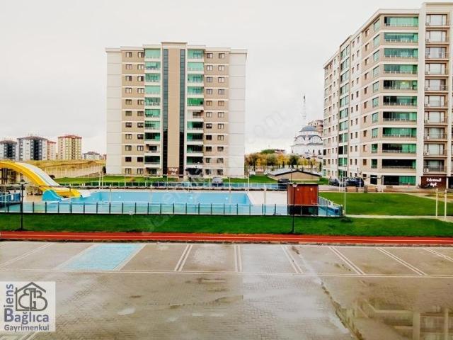 Arkadya'da 4+1 Kiralık Daire