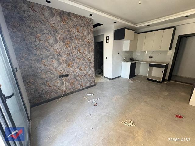 ÇARKIPARE SINIRINDA BULVARA YAKIN LÜKS YAPILI 2+1 CAZİP DAİRE