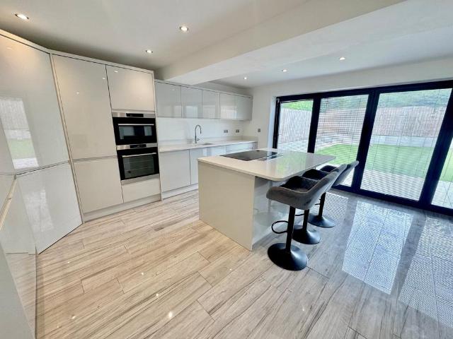 Arklow Drive, Liverpool, L24 4 bed house to rent £2,000 pcm £462 pw