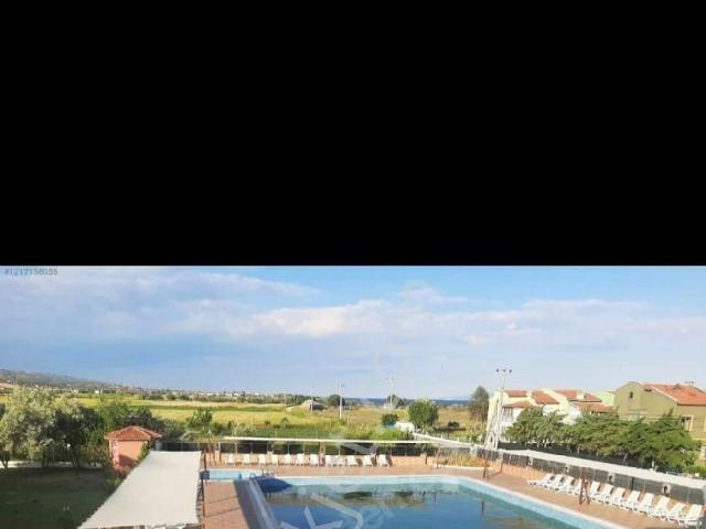 Şarköy De Havuzlu Mar. Tatil Köyünde Satılık Daire
