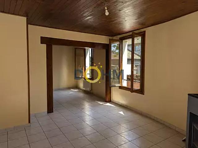Arlanc 63220 Location maison 4 pièces t4