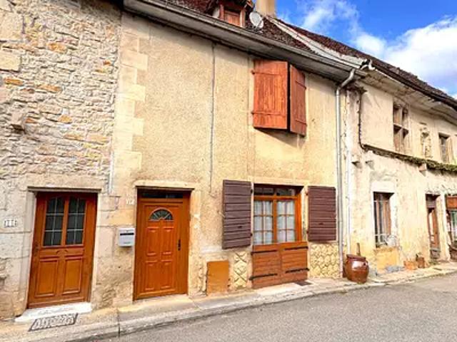 Arlay 39140 Achat / Vente maison 4 pièces t4 au dernier étage