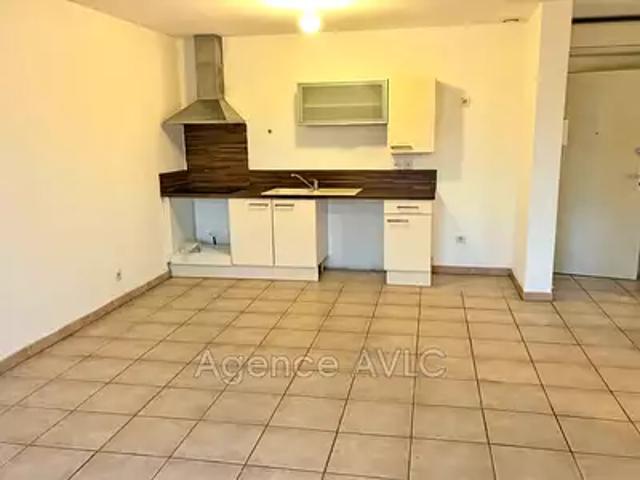 Arles 13200 Achat / Vente appartement 2 pièces t2 terrasse parking