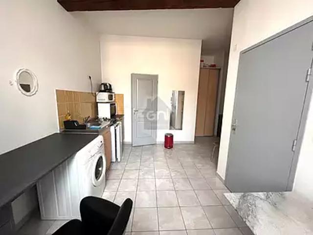 Arles 13200 Location appartement 1 pièce t1 cave