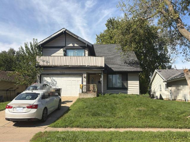 Arlington Dr E
