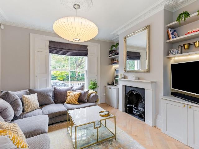 Arlington Square, London N1, 3 bed terraced house to rent, £10,617 pcm | PrimeLocation
