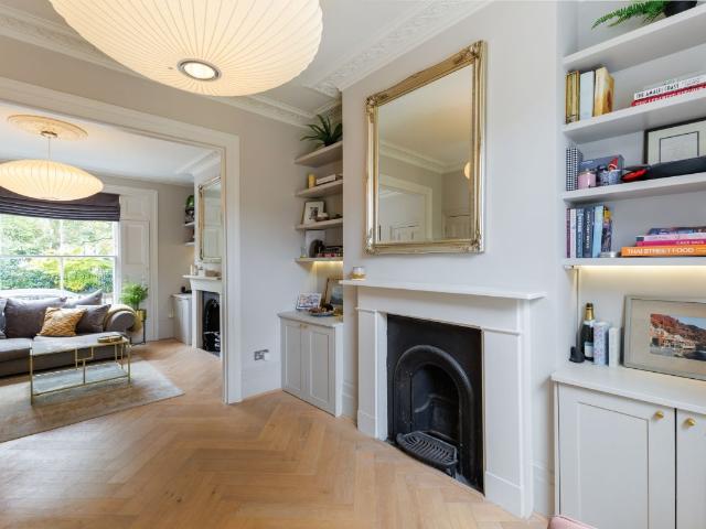 Arlington Square, London N1, 3 bed terraced house to rent, £8,000 pcm | PrimeLocation