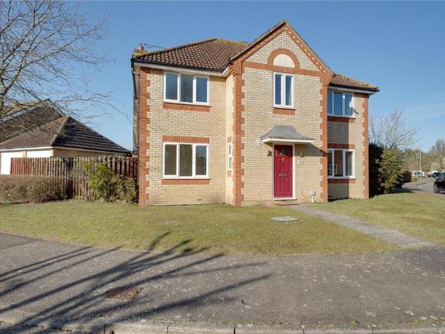 Arlington Way, Thetford, Norfolk, IP24 4 bed detached house to rent £2,350 pcm £542 pw