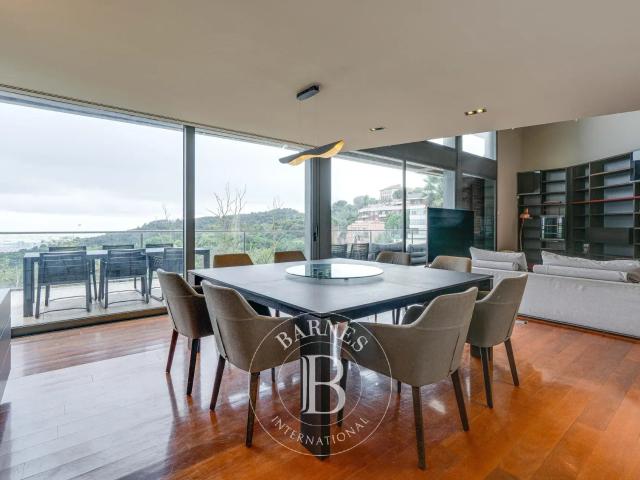 Arquitectura contemporánea y vistas excepcionales sobre Barc. 727m² Barcelona