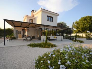 Casa en venta en Avenida de Santander, Alicante - Piscina