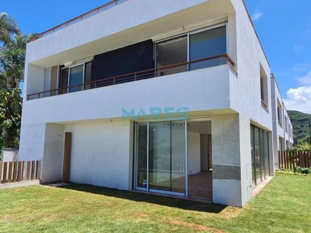 Arquitetura Gui Mattos na praia Juquehy