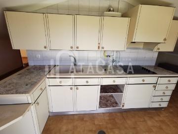 Arrumos Transformados em Apartamento T2 Centro de Anadia