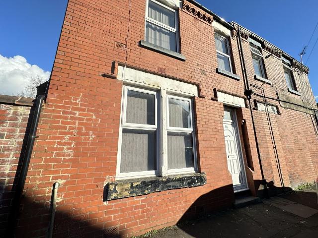 Arran Street, Manchester M40, 1 bed flat to rent, £795 pcm | PrimeLocation