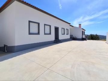 Arrenda Moradia T2 Ericeira 10 km, A Casa das Casas