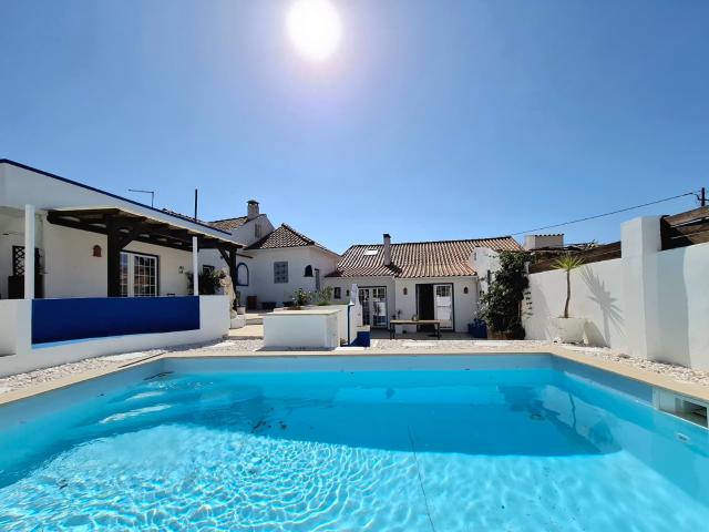 Arrenda Moradia T6 Ericeira 6 km, A Casa das Casas