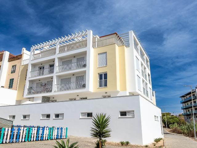 Arrenda Apartamento T2 Ericeira, A Casa das Casas