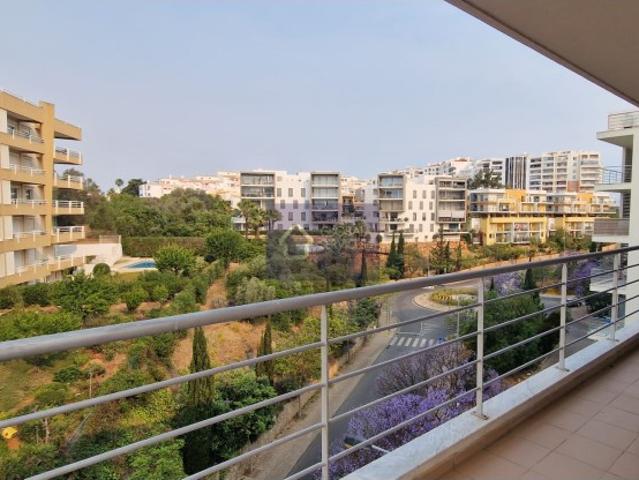 ARRENDA SE AO ANO FANTÁSTICO APARTAMENTO T3 A PARTIR DE NOVEMBRO/26