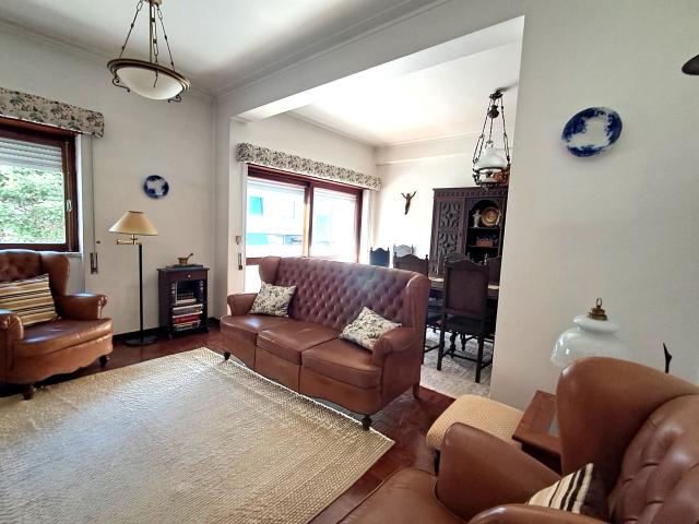 Arrenda se Apartamento T3+1 em Santa Clara Coimbra