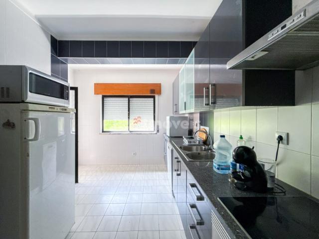 Arrenda se Apartamento T3 +1