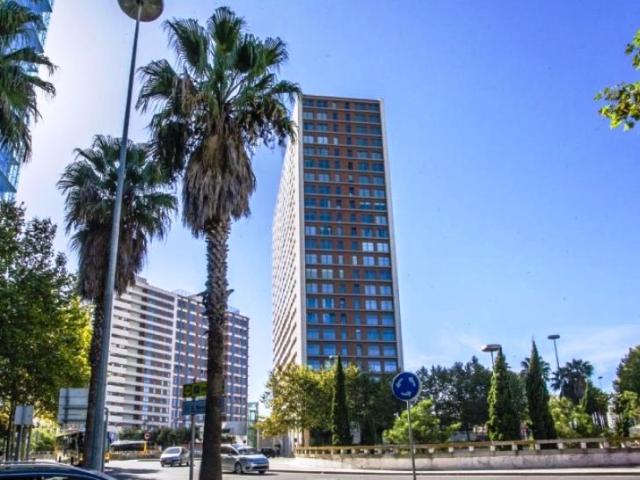 Arrenda se T1 mobilado no Edifício Panoramic, Parque das Nações