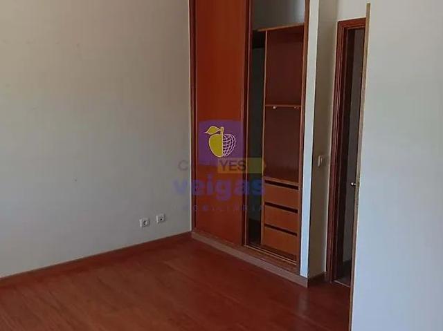 Arrenda se T1 com arrecadação perto do Allegro em Setúbal