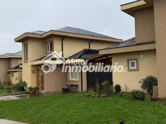 ARRENDAMOS AMPLIA Y MODERNA CASA EN BARRIO GERMANIA SECTOR PONIENTE DE LA CIUDAD DE TEMUCO A PASOS DE COLEGIOS, ÁREAS VERDES Y COMERCIO