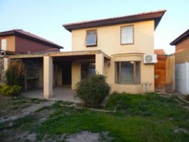 Arrendamos casa En Condominio Alto de San Esteban