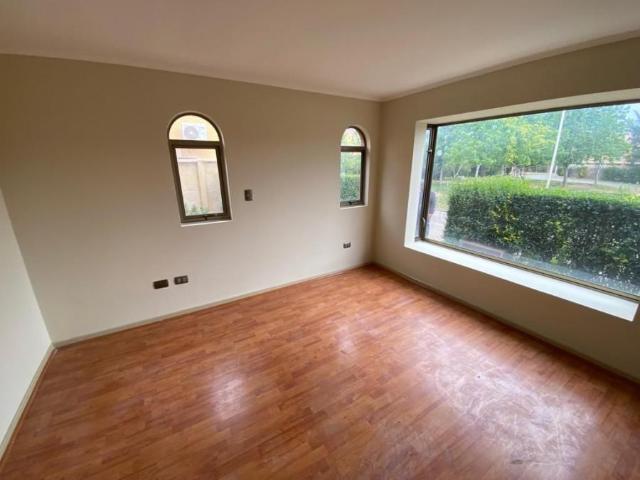 Arrendamos casa en Condominio Los Maitenes Cale Larga
