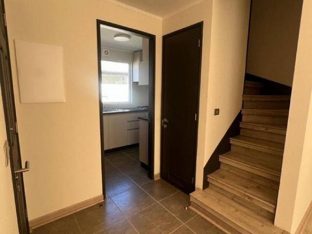 EN ARRIENDO CASA PORTAL DEL LIBERTADOR BARRIO CERRADO