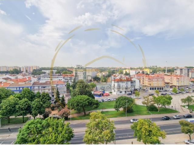 Arrendamento Apartamento T1 c/ elevador Paivas, Seixal