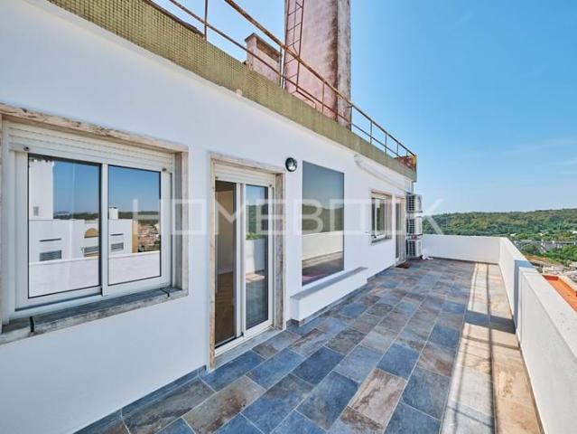 Arrendamento Apartamento T2 Campolide Lisboa