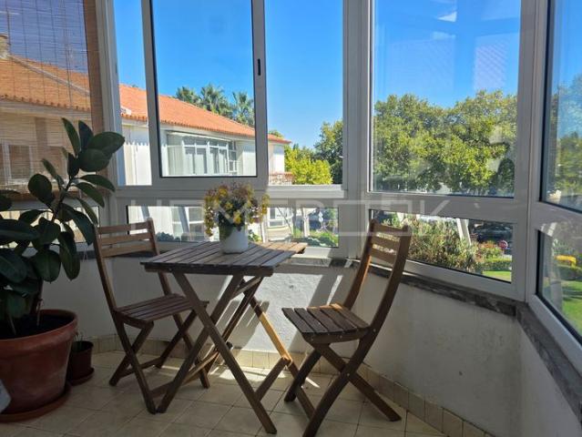 Arrendamento Apartamento T2 Carcavelos e Parede Cascais