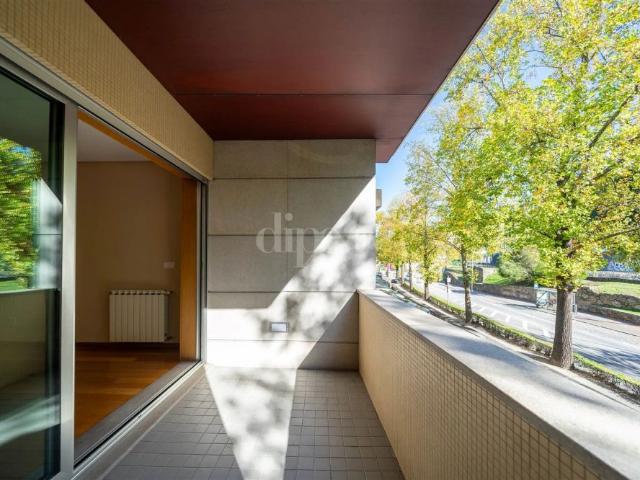 Arrendamento | Apartamento T2 no coração da cidade de Guimarães