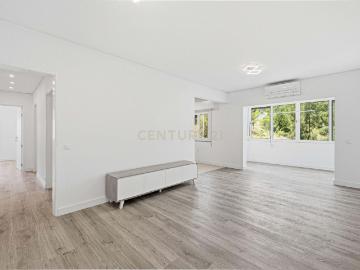 Arrendamento Apartamento T2 Santo Antônio Dos Cavaleiros