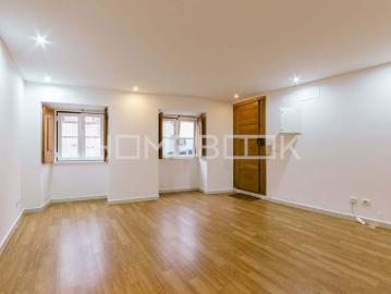 Arrendamento Apartamento T2 Santo António Lisboa