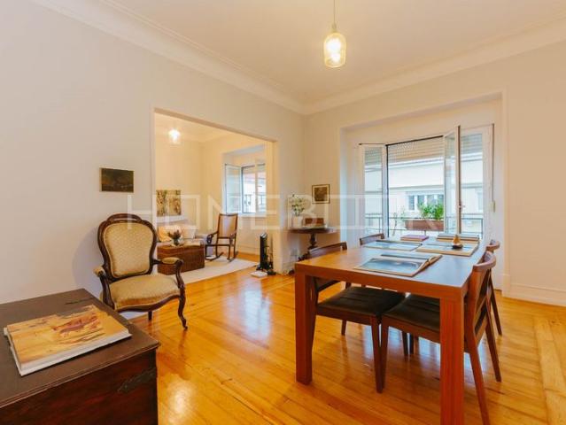 Arrendamento Apartamento T3 Areeiro Lisboa