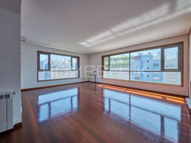 Arrendamento Apartamento T3 Parque das Nações Lisboa