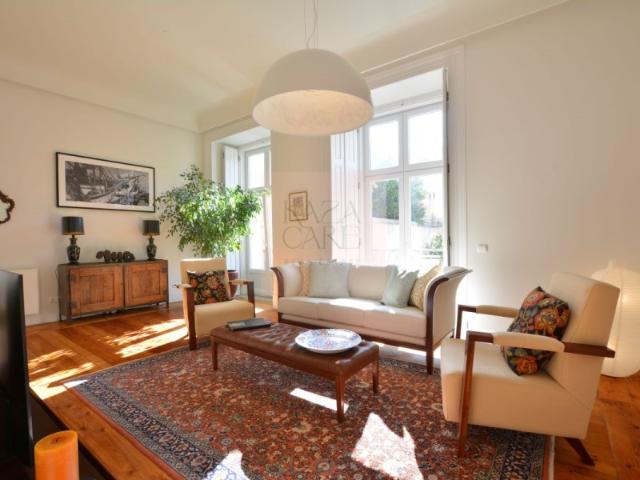 Arrendamento | Apartamento T3 Rua Ivens, Chiado