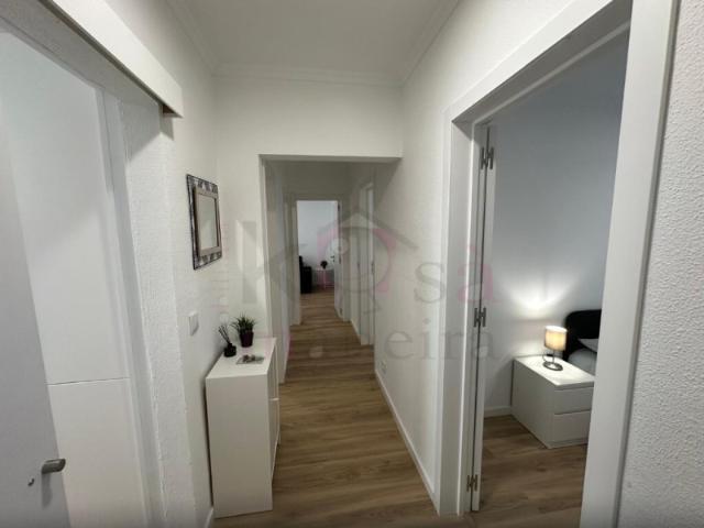 Arrendamento Apartamento T 3 em Vila Nova De Santo André