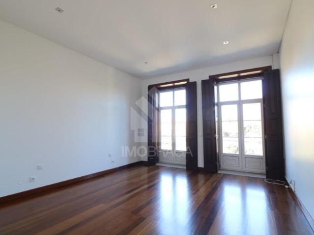 Arrendamento de Apartamento T1+1 no Centro da Cidade