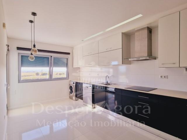 Arrendamento de apartamento t3 em Casal do Conde