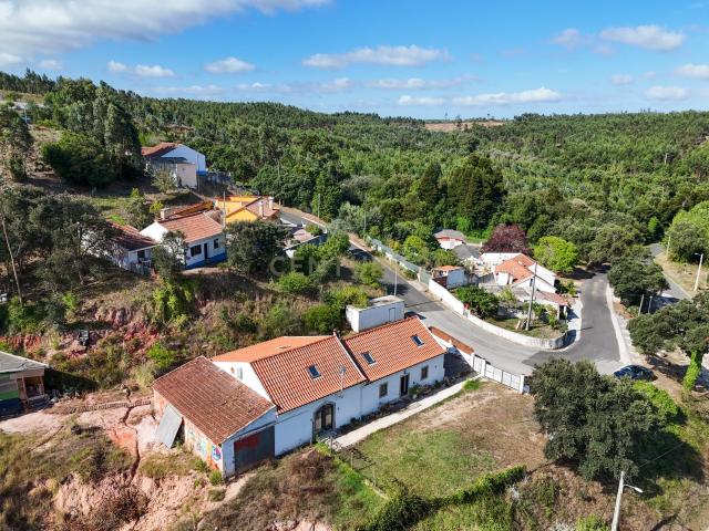 Arrendamento de Moradia T3 na Loubagueira, Maxial Torres Vedras
