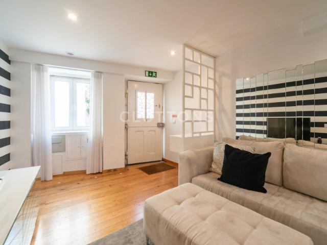 Arrendamento Duplex T2 totalmente mobilado Centro de Cascais