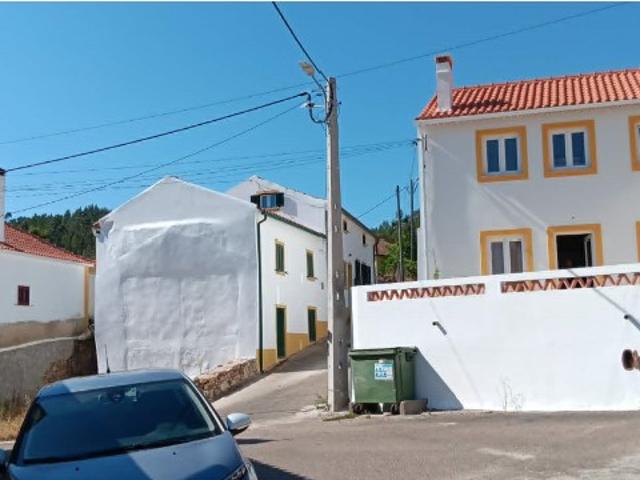 ARRENDAMENTO | MORADIA T2 NOVA COM GARAGEM E QUINTAL | MAÇÃO