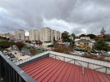 Arrendamento T1 60 m² Avenida Almirante Gago Coutinho | Conforto, Prestígio e Localização de Excelência