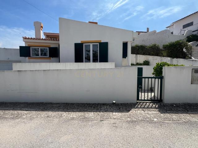 Arrendamento T2 com Vista Mar Bom Sucesso, Óbidos